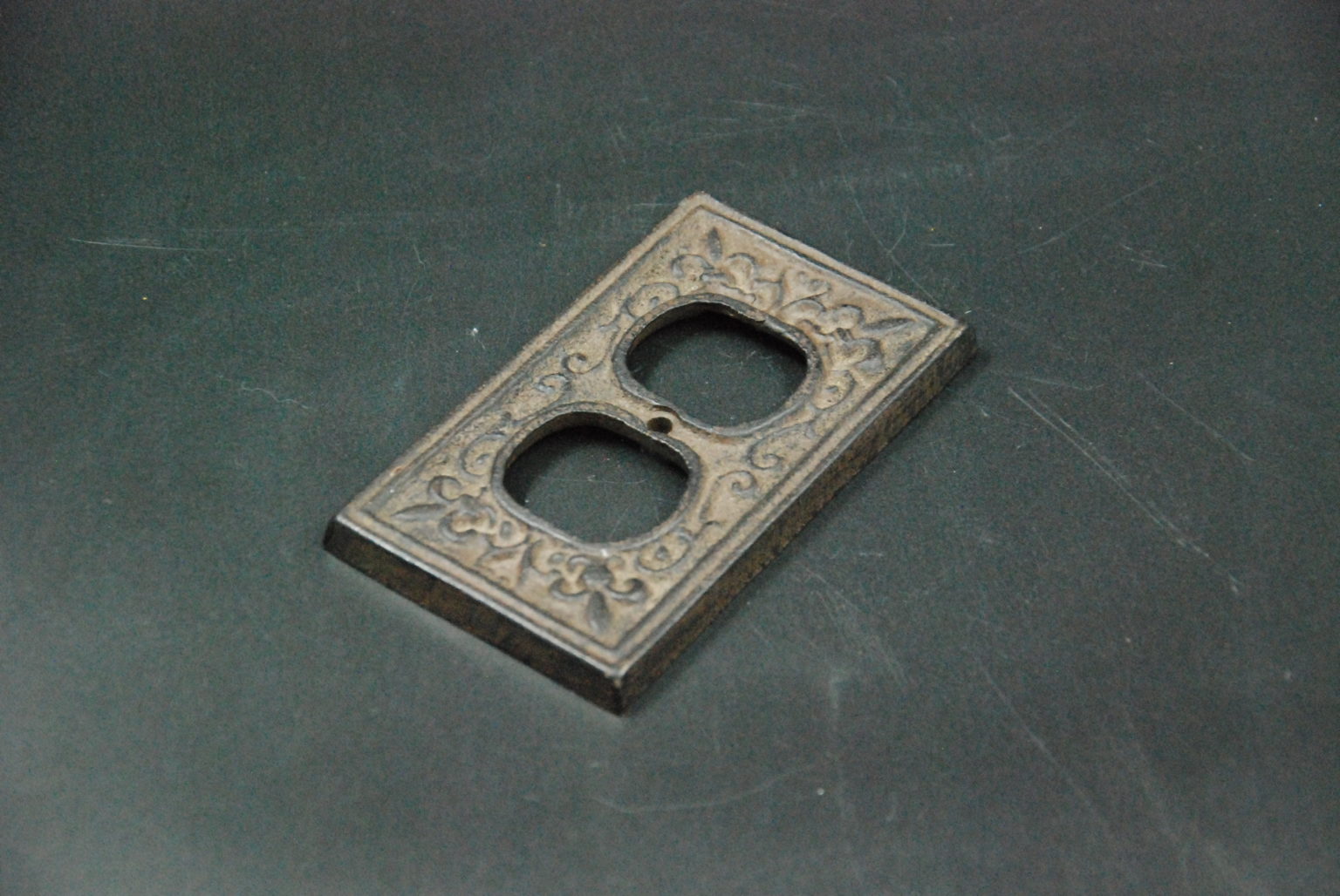 Cast Iron Outlet Cover – Sweetwater Antiques