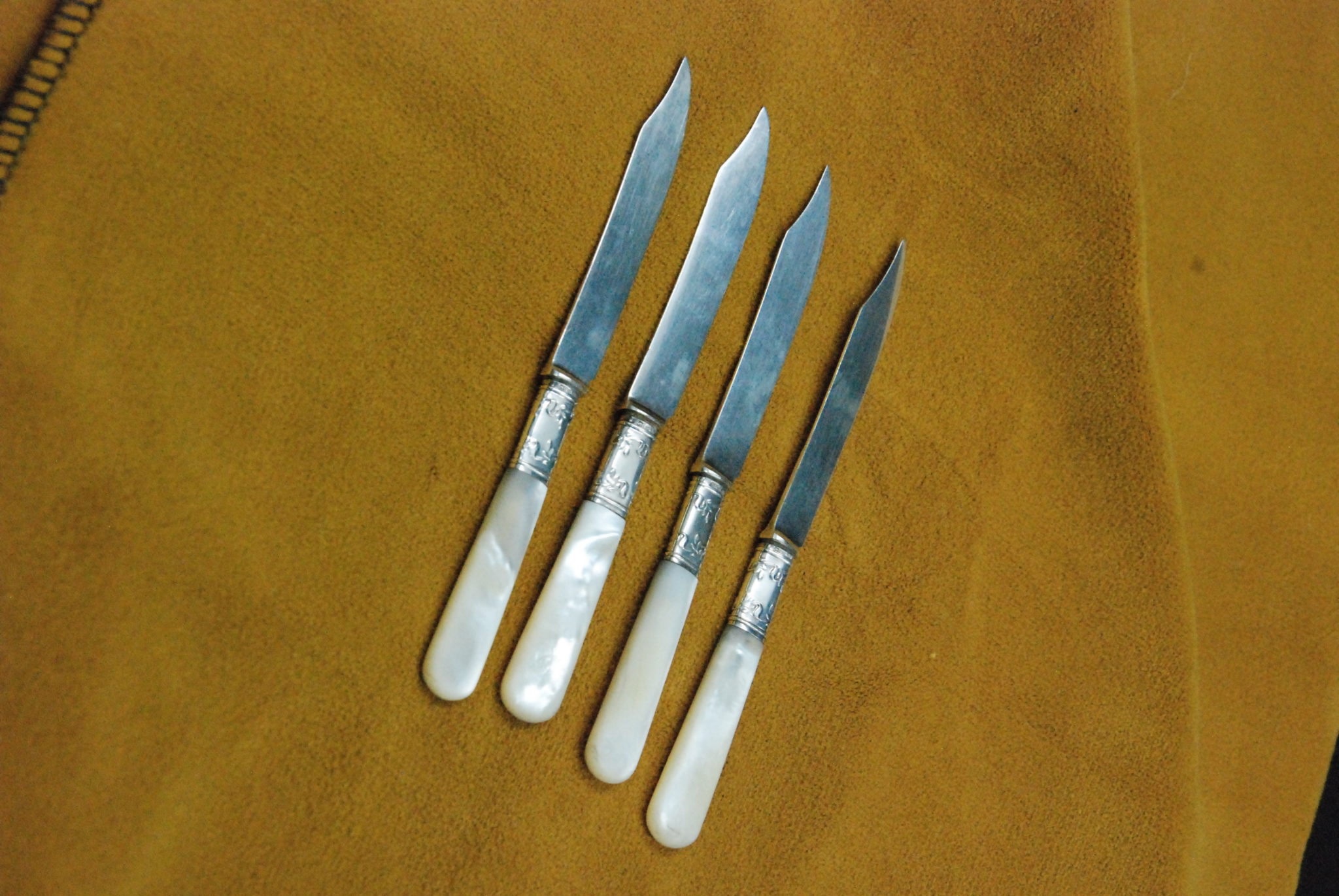 Sterling Mother of Pearl Fruit Knives Sweetwater Antiques